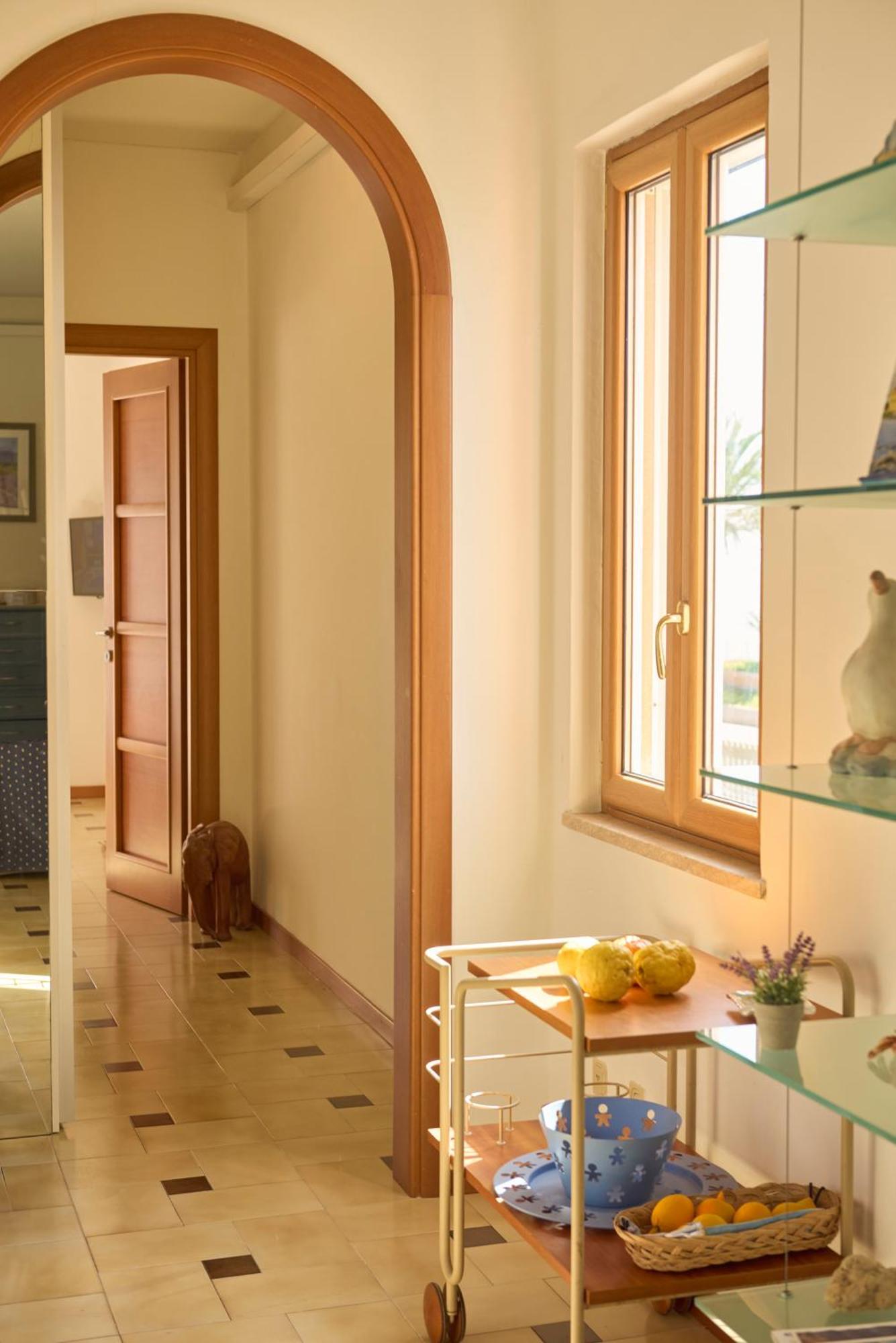 Apartamento Terrazza Sul Mare A Pietra Ligure Exterior foto